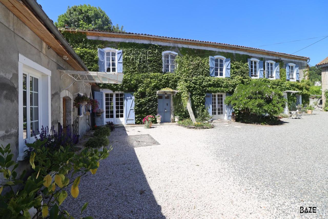 Centre De Bien-Etre Et Ses Chambres D'Hote Villeneuve-de-Rivière 외부 사진
